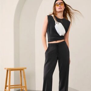 ATHLETA SEASOFT STRAIGHT LEG PANTS NWT PETITE SMALL